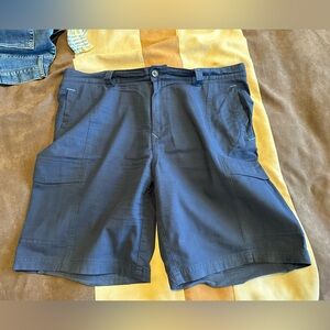 COPY - Tommy Bahama men’s cargo shorts size 36 Blue